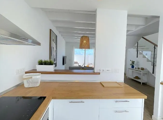 Villa Casahost Dolce Costa Teguise